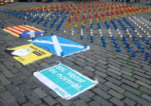 Catalan Flag in candles outside St Giles